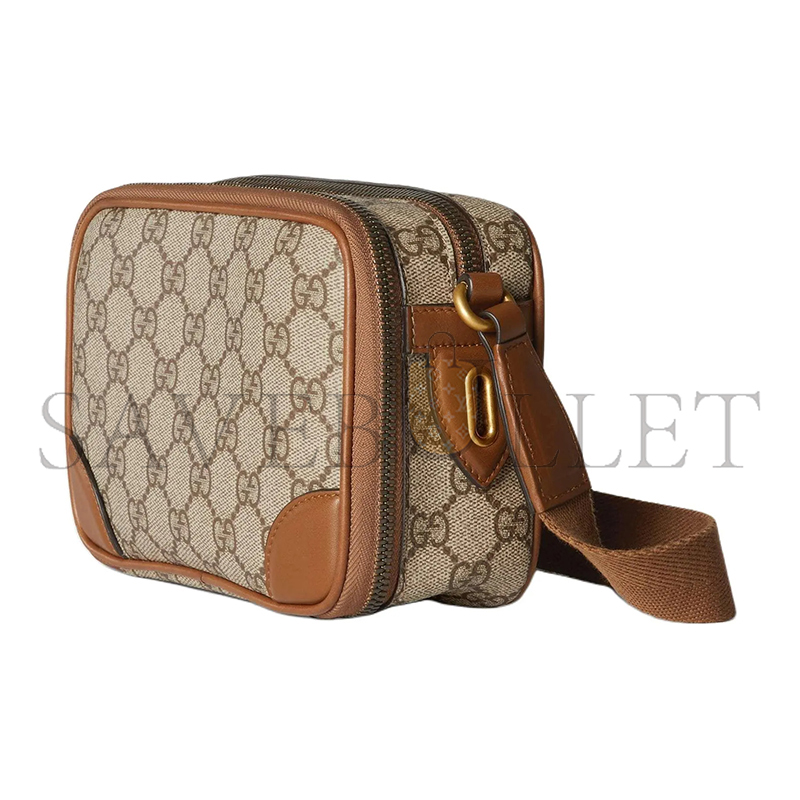 GUCCI GG EMBLEM SUPER MINI BAG 821217 (19*12.5*7cm)